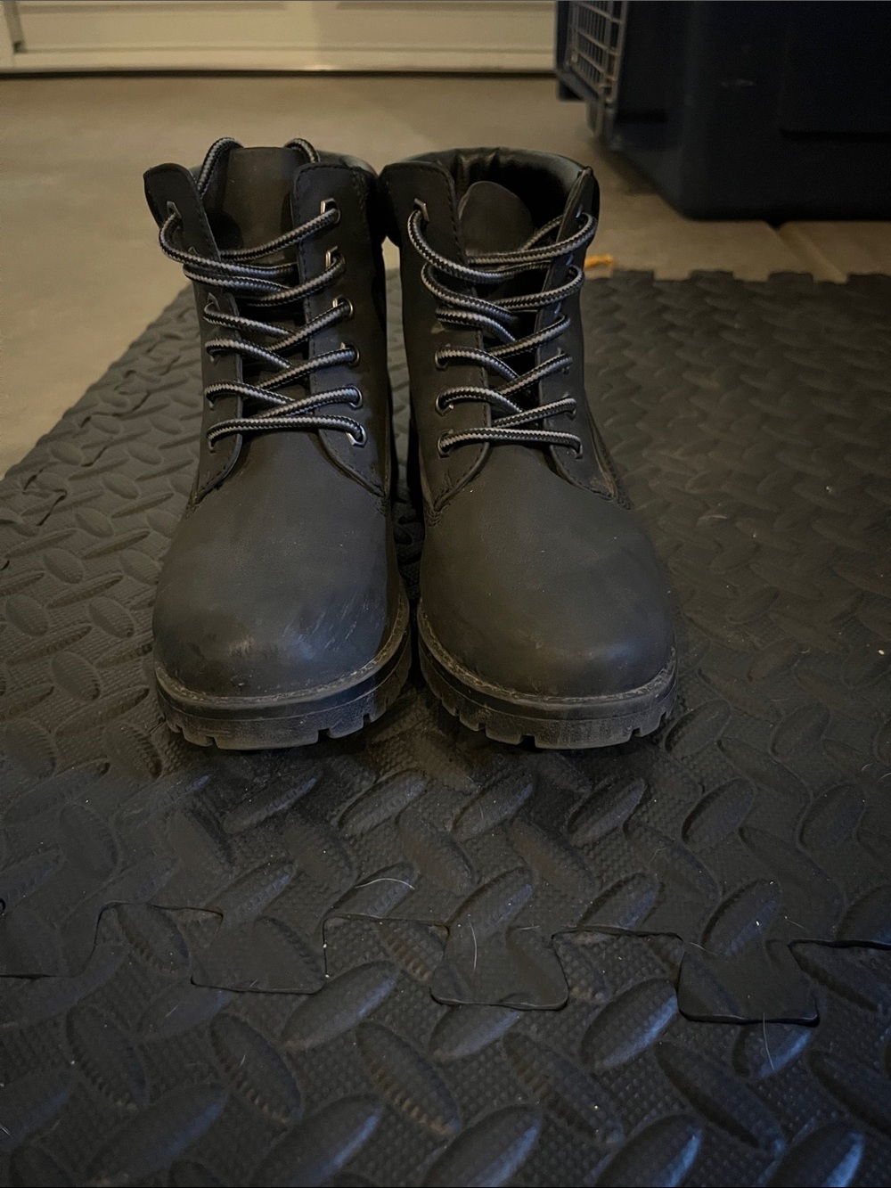 Women’s Black Lace-Up Work Boots